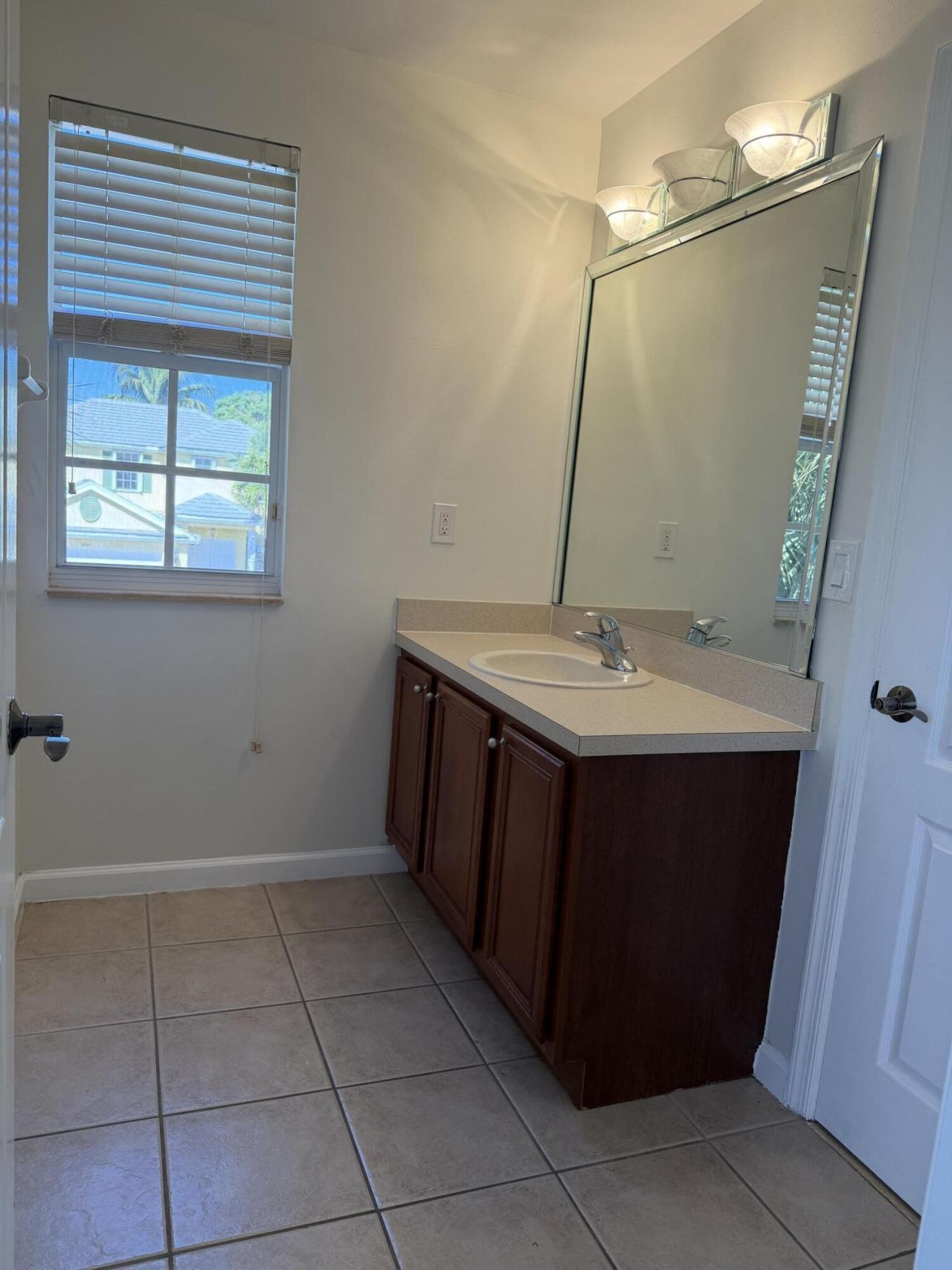 333 Berenger Walk, Royal Palm Beach, FL 33414 Photo