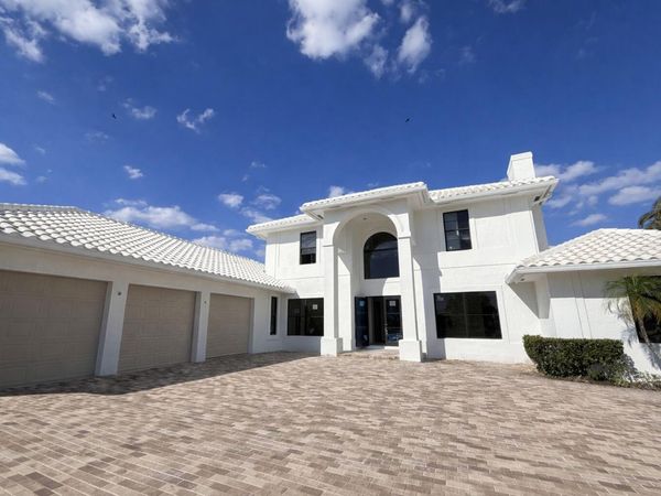 2000 Henley Place, Wellington, FL 33414