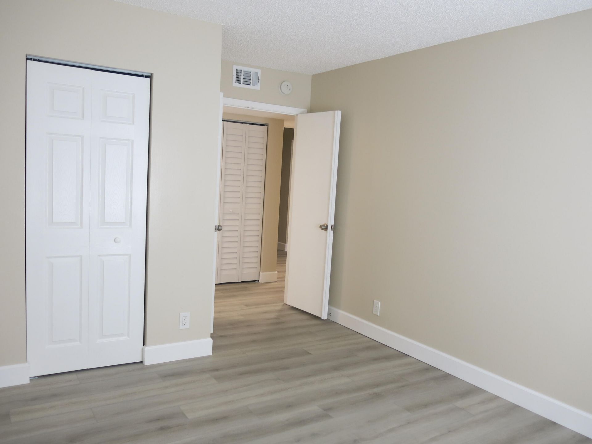 3013 NW 92nd Avenue, Coral Springs, FL 33065 Photo