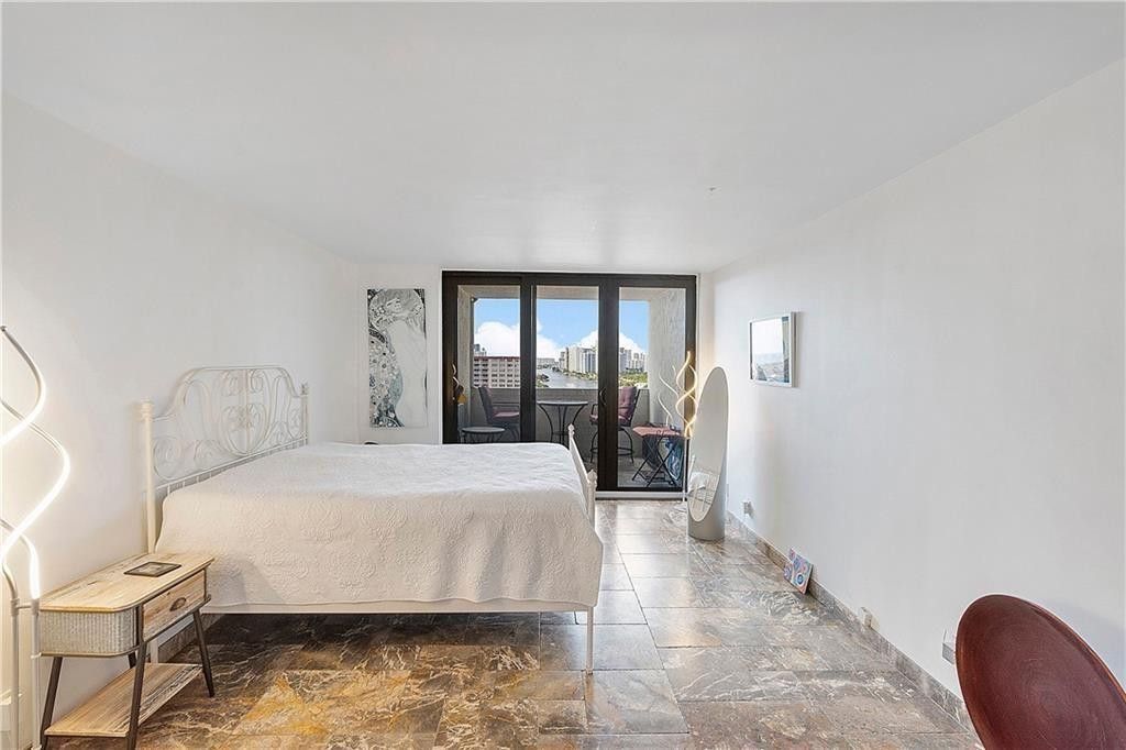 2017 S Ocean Dr, Unit PH6, Hallandale Beach, FL 33009 Photo