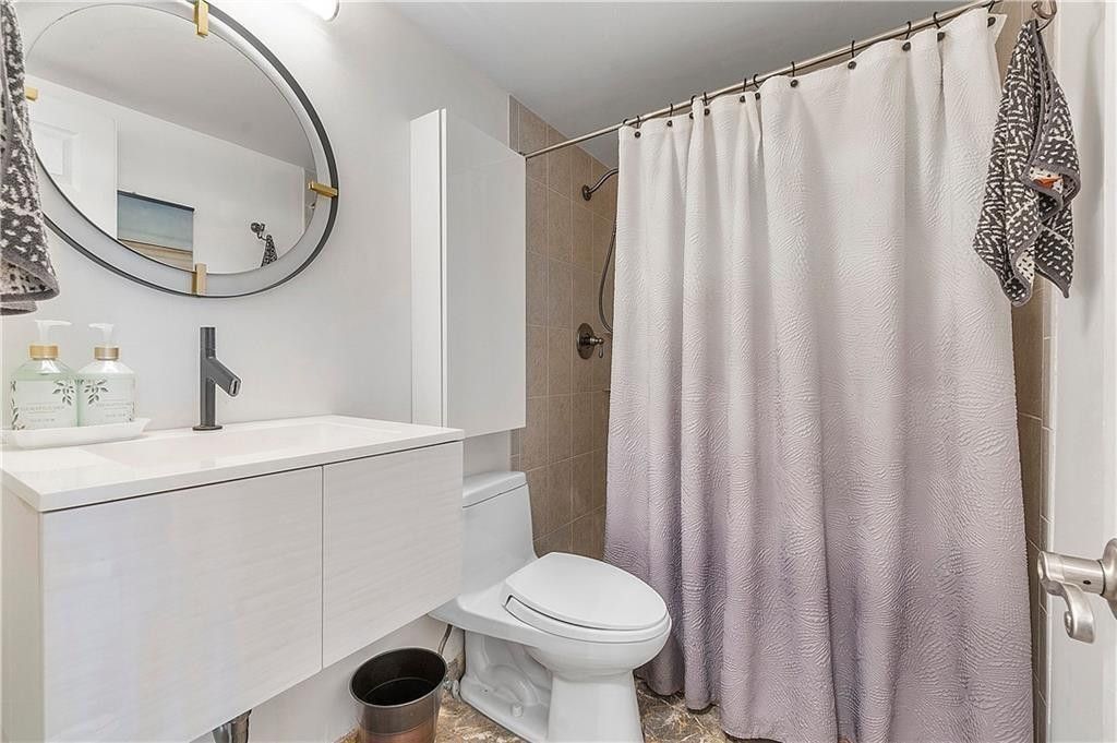 2017 S Ocean Dr, Unit PH6, Hallandale Beach, FL 33009 Photo