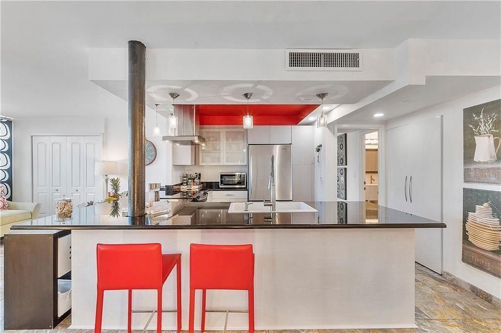 2017 S Ocean Dr, Unit PH6, Hallandale Beach, FL 33009 Photo