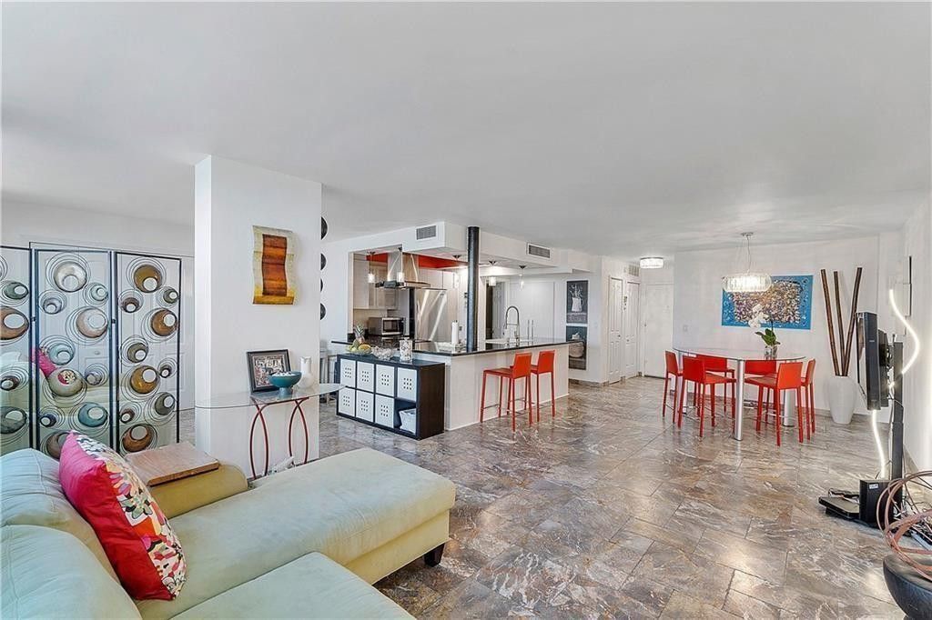 2017 S Ocean Dr, Unit PH6, Hallandale Beach, FL 33009 Photo