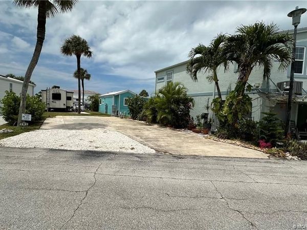 10725 S Ocean Drive, Jensen Beach, FL 34957