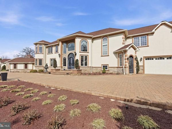 1066 WASHINGTON CROSSING RD, NEWTOWN, PA 18940