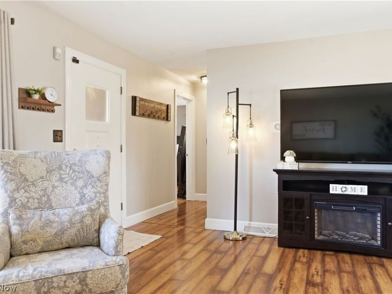 1853 Lancaster Drive, Youngstown, OH 44511 Photo 10