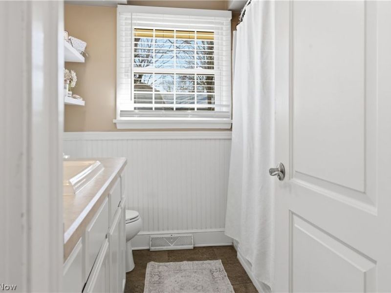 1853 Lancaster Drive, Youngstown, OH 44511 Photo 24