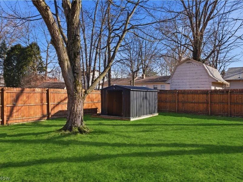 1853 Lancaster Drive, Youngstown, OH 44511 Photo 35