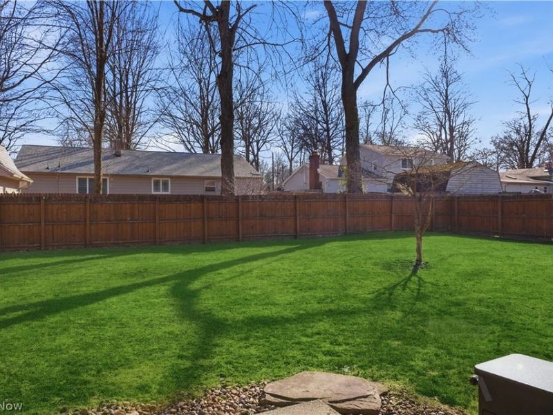 1853 Lancaster Drive, Youngstown, OH 44511 Photo 38