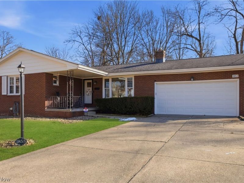 1853 Lancaster Drive, Youngstown, OH 44511 Photo 4