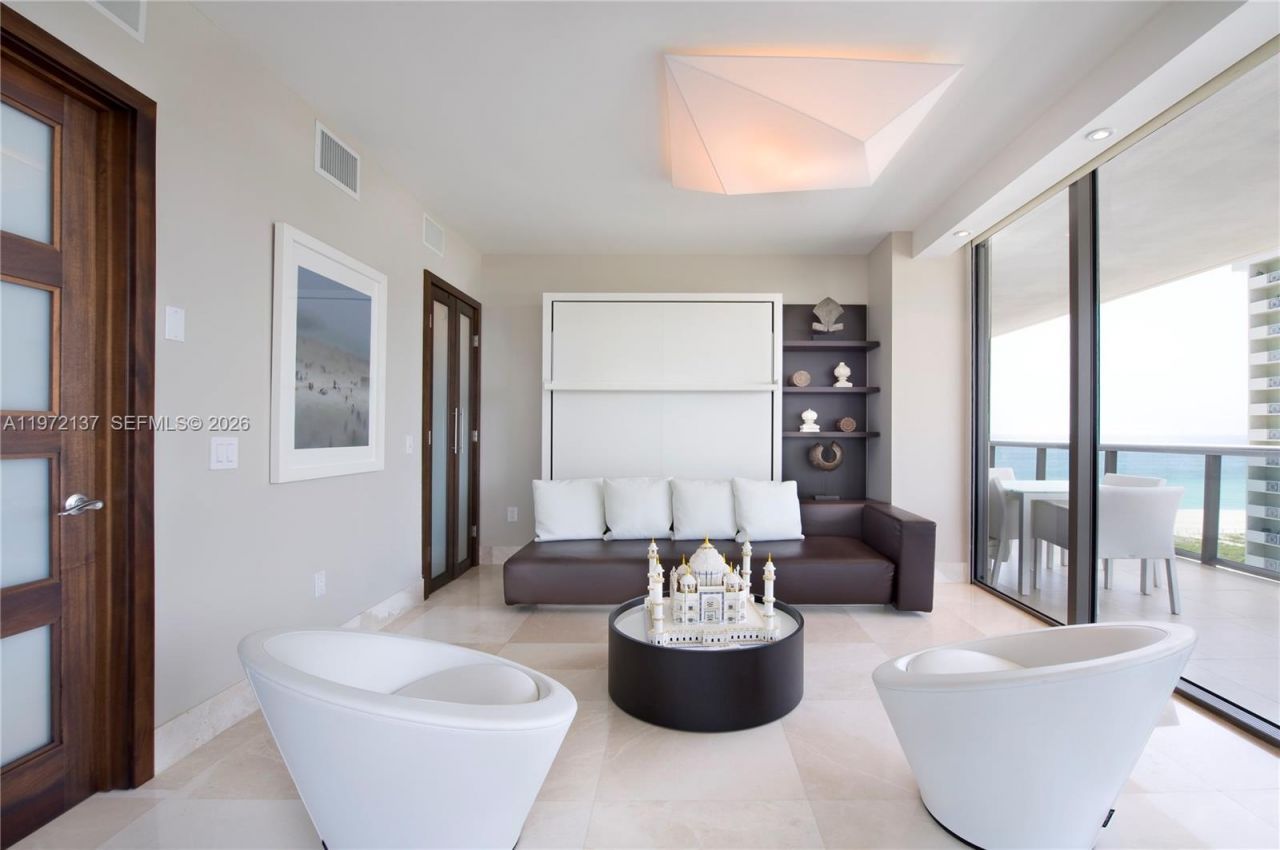 5875 Collins Ave , Unit 1008, Miami Beach, FL 33140 Photo