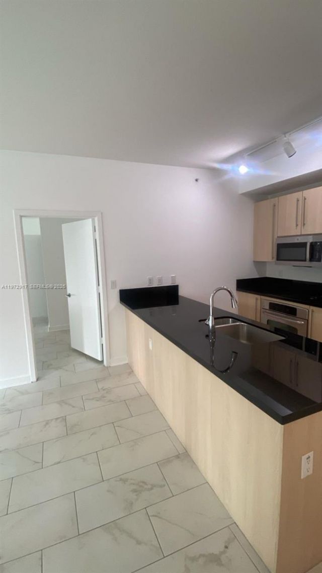 1111 SW 1st Ave, Unit 2016-N, Miami, FL 33130 Photo