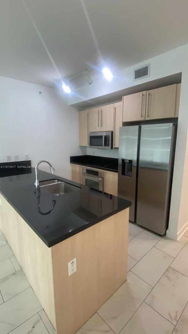 1111 SW 1st Ave, Unit 2016-N, Miami, FL 33130 Photo
