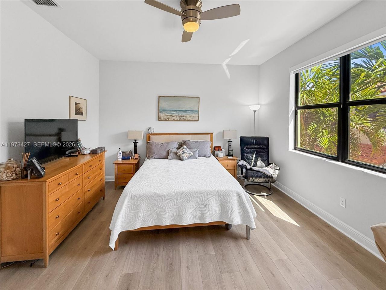 135 NW 209th Trl , Pembroke Pines, FL 33029 Photo