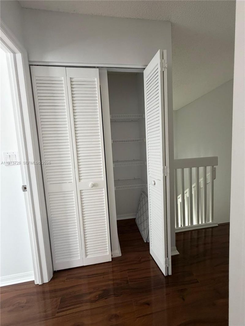 1534 Weeping Willow Way, Unit 1534, Hollywood, FL 33019 Photo