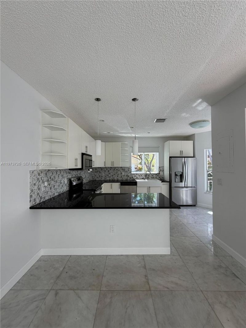 1534 Weeping Willow Way, Unit 1534, Hollywood, FL 33019 Photo