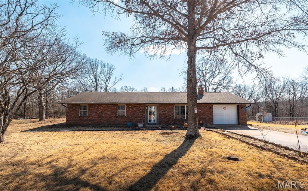 16700 Hardwood Lane, Saint Robert, MO 65584 Main Photo