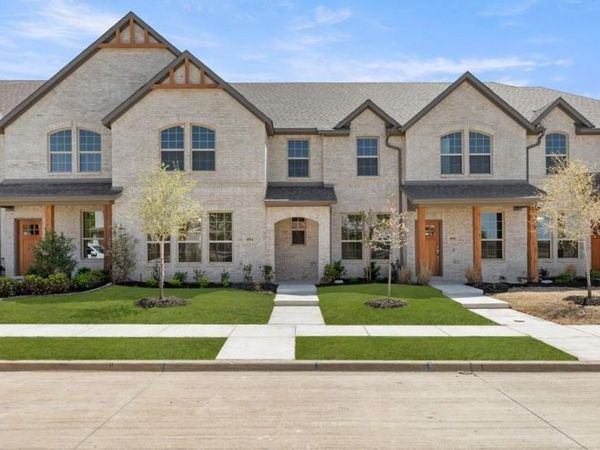 4511 Avion Drive, Sanger, TX 76266