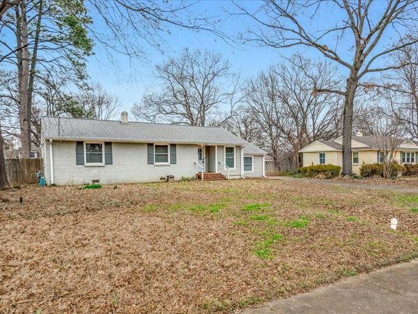 4866 BARFIELD RD, Memphis, TN 38117