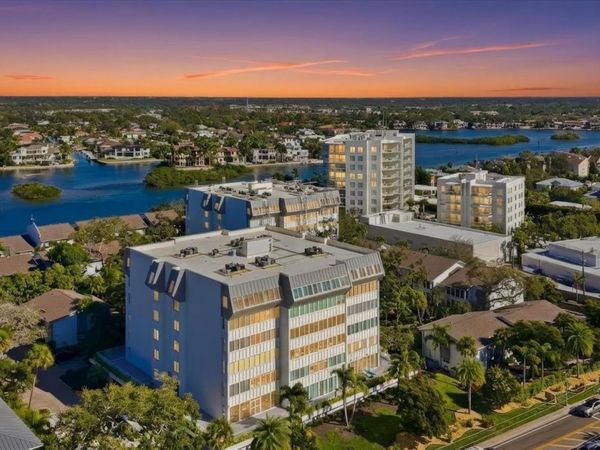 1200 E PEPPERTREE LANE , Unit 307, SARASOTA, FL 34242