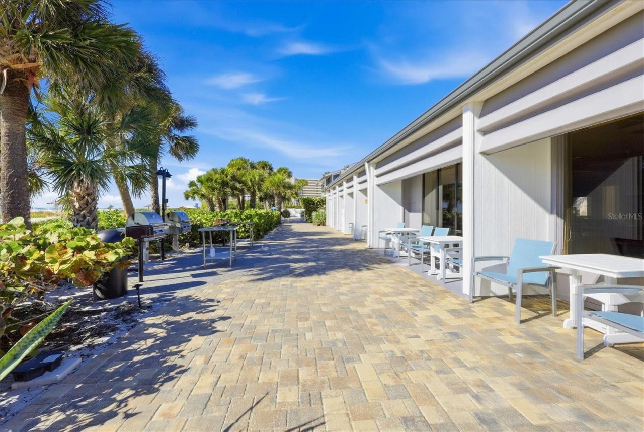 1200 E Peppertree Lane , Unit 307, Sarasota, FL 34242 Photo