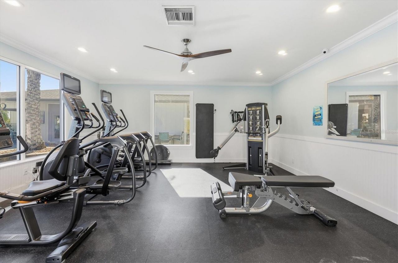 1200 E Peppertree Lane, Unit 307, Sarasota, FL 34242 Photo