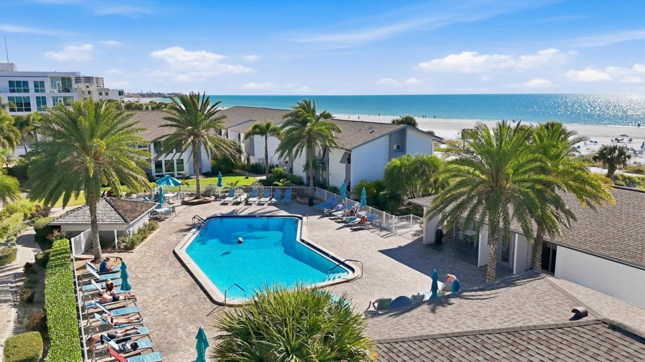 1200 E Peppertree Lane , Unit 307, Sarasota, FL 34242 Photo