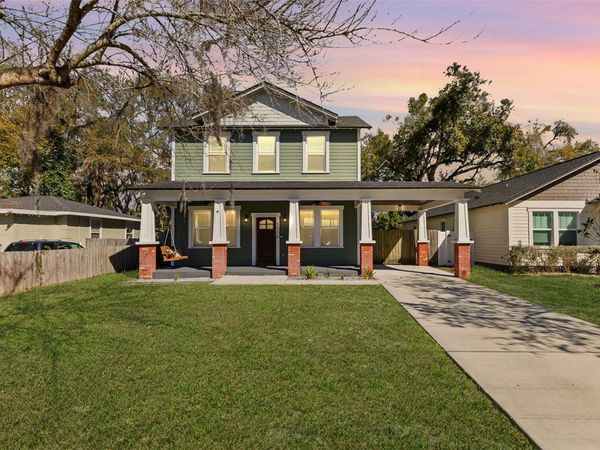 1506 E KNOLLWOOD STREET , TAMPA, FL 33610