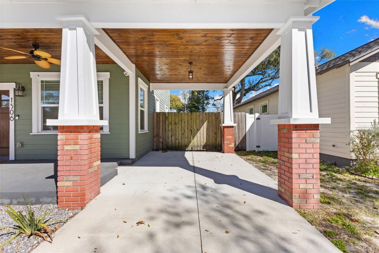 1506 E Knollwood Street, Tampa, FL 33610 Photo