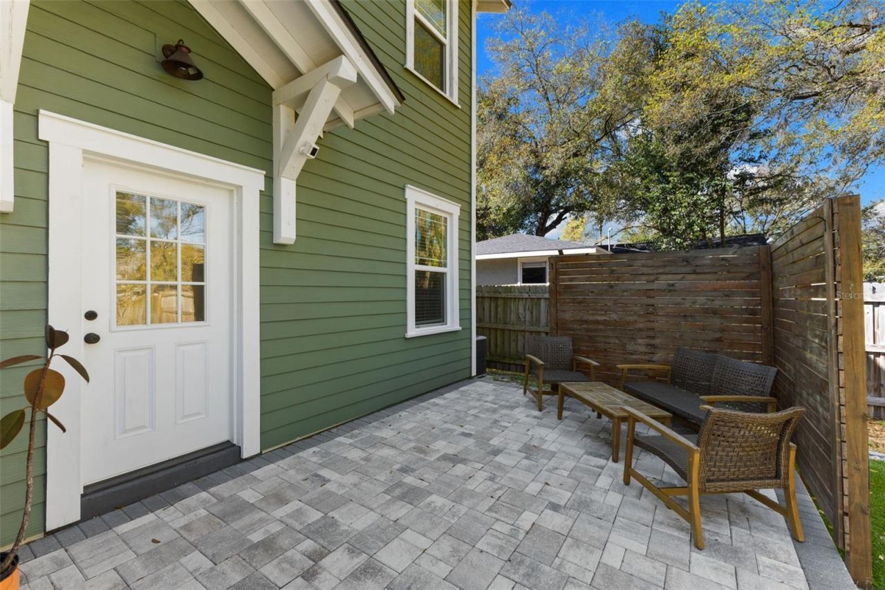 1506 E Knollwood Street, Tampa, FL 33610 Photo