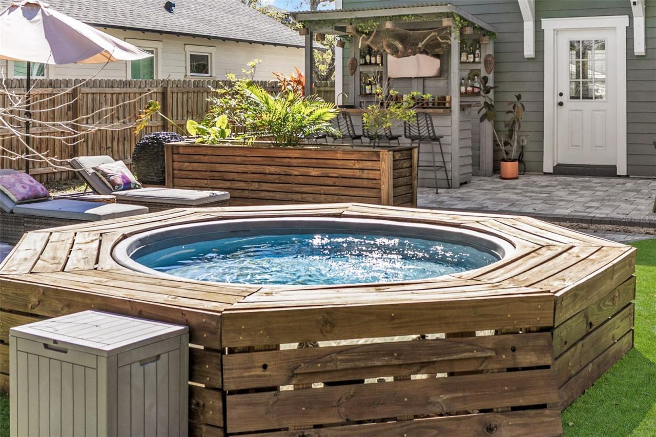 1506 E Knollwood Street, Tampa, FL 33610 Photo