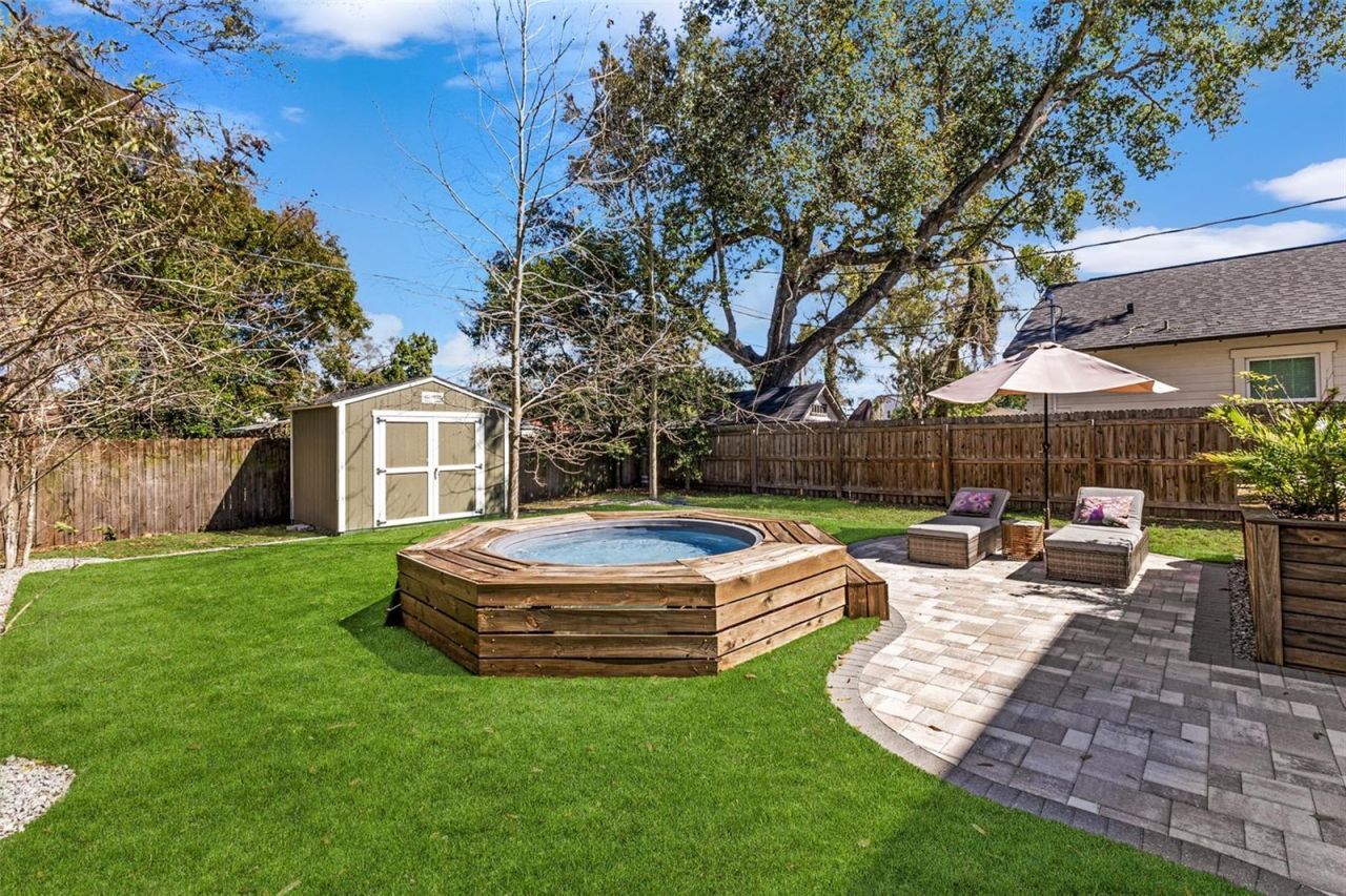 1506 E Knollwood Street, Tampa, FL 33610 Photo