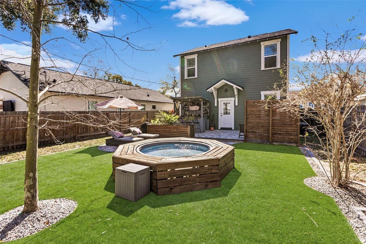 1506 E Knollwood Street, Tampa, FL 33610 Photo