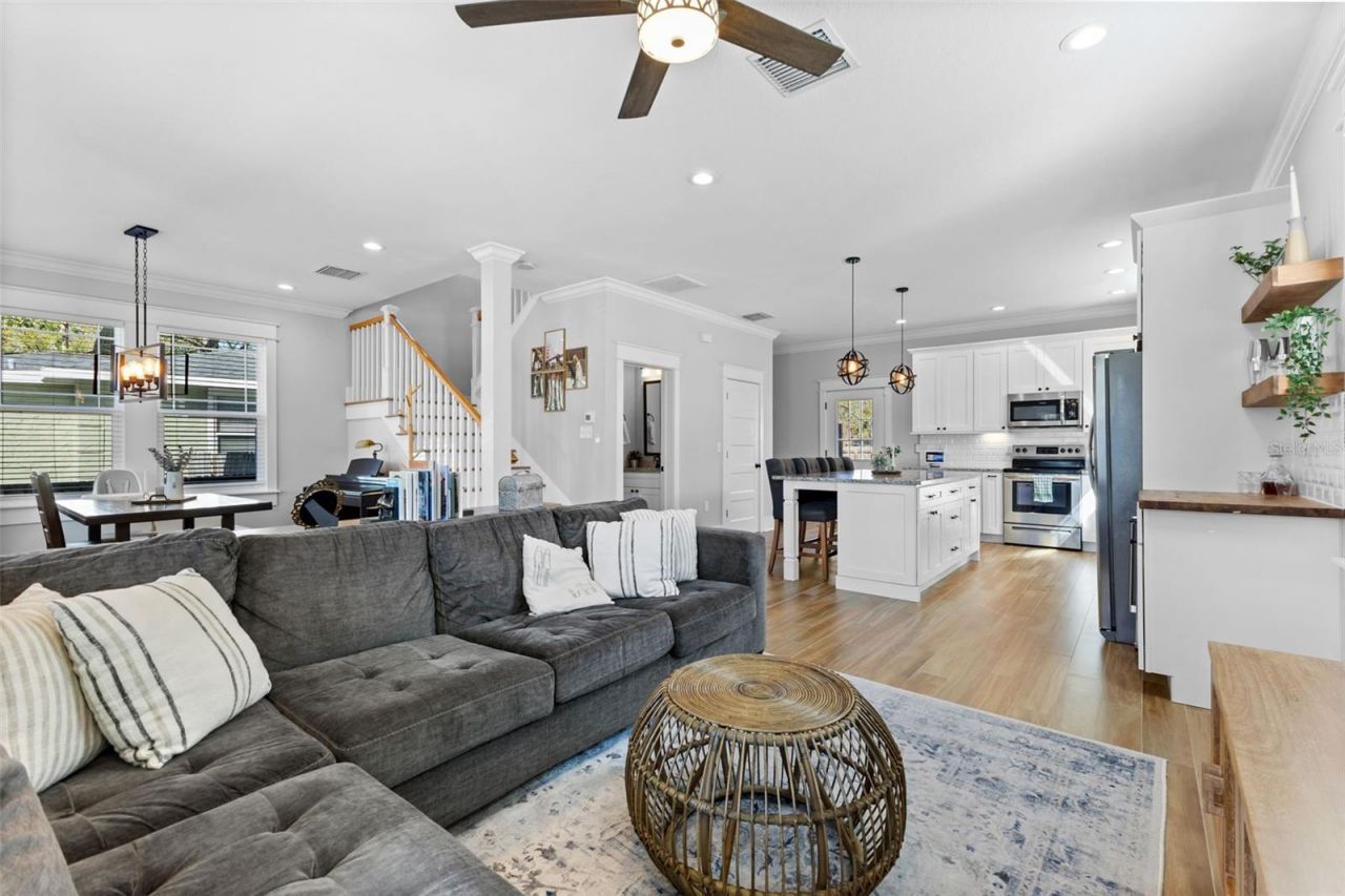 1506 E Knollwood Street, Tampa, FL 33610 Photo