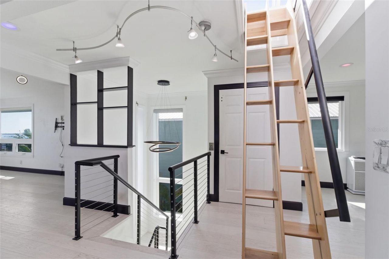 2502 Avenue B, Bradenton Beach, FL 34217 Photo