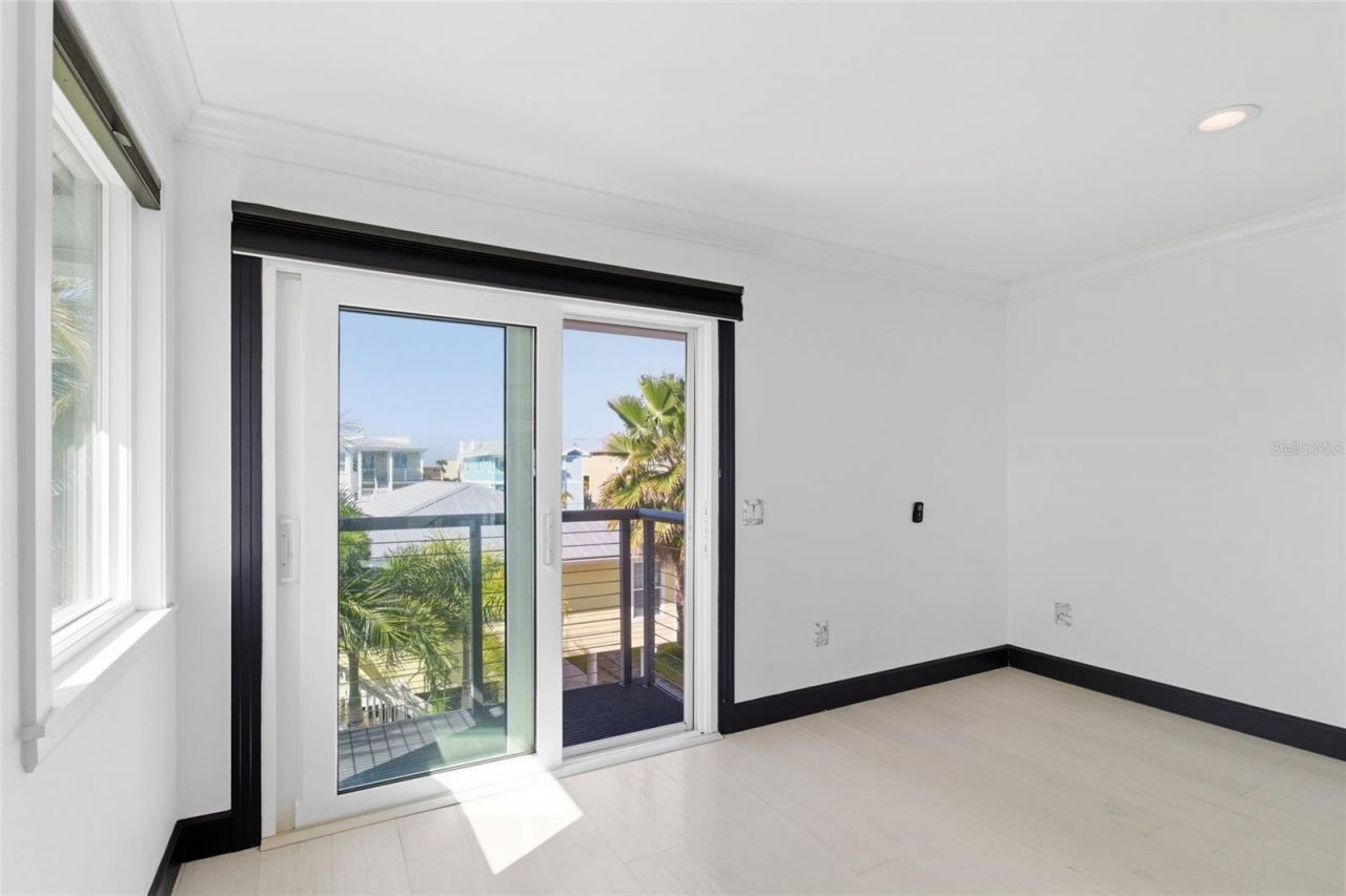 2502 Avenue B, Bradenton Beach, FL 34217 Photo