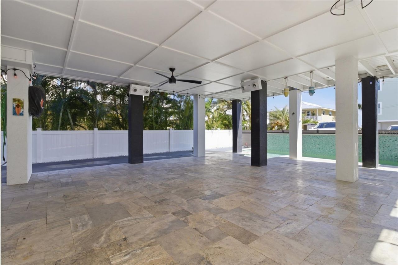 2502 Avenue B, Bradenton Beach, FL 34217 Photo