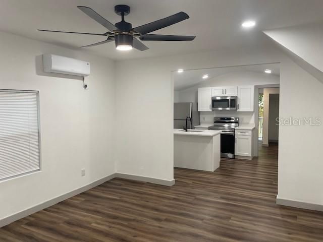 1157 Highland Court N, Saint Petersburg, FL 33701 Photo