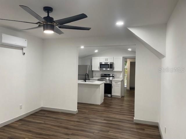 1157 Highland Court N, Saint Petersburg, FL 33701 Photo