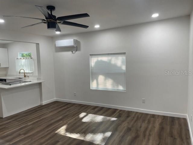 1157 Highland Court N, Saint Petersburg, FL 33701 Photo