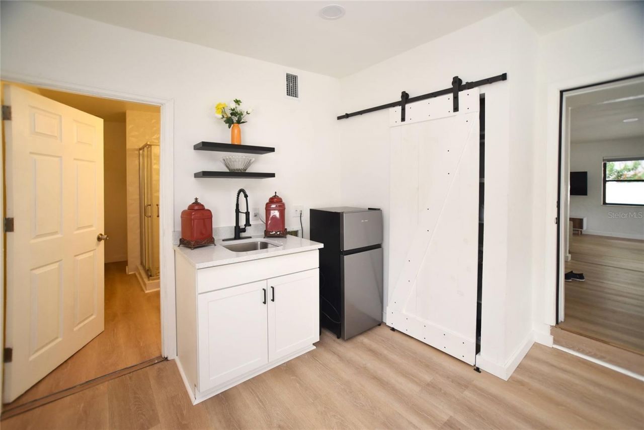 8042 36th Avenue N, Saint Petersburg, FL 33710 Photo