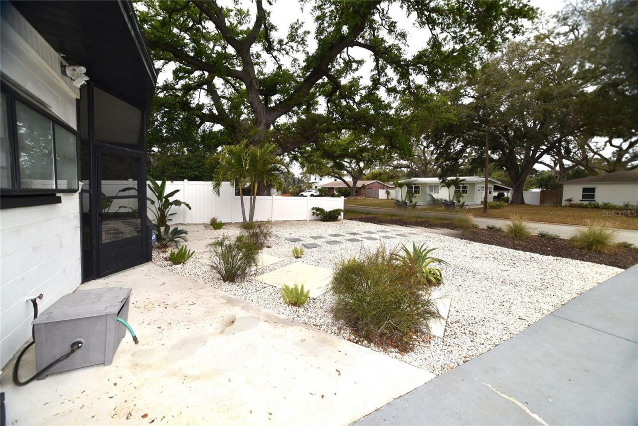 8042 36th Avenue N, Saint Petersburg, FL 33710 Photo