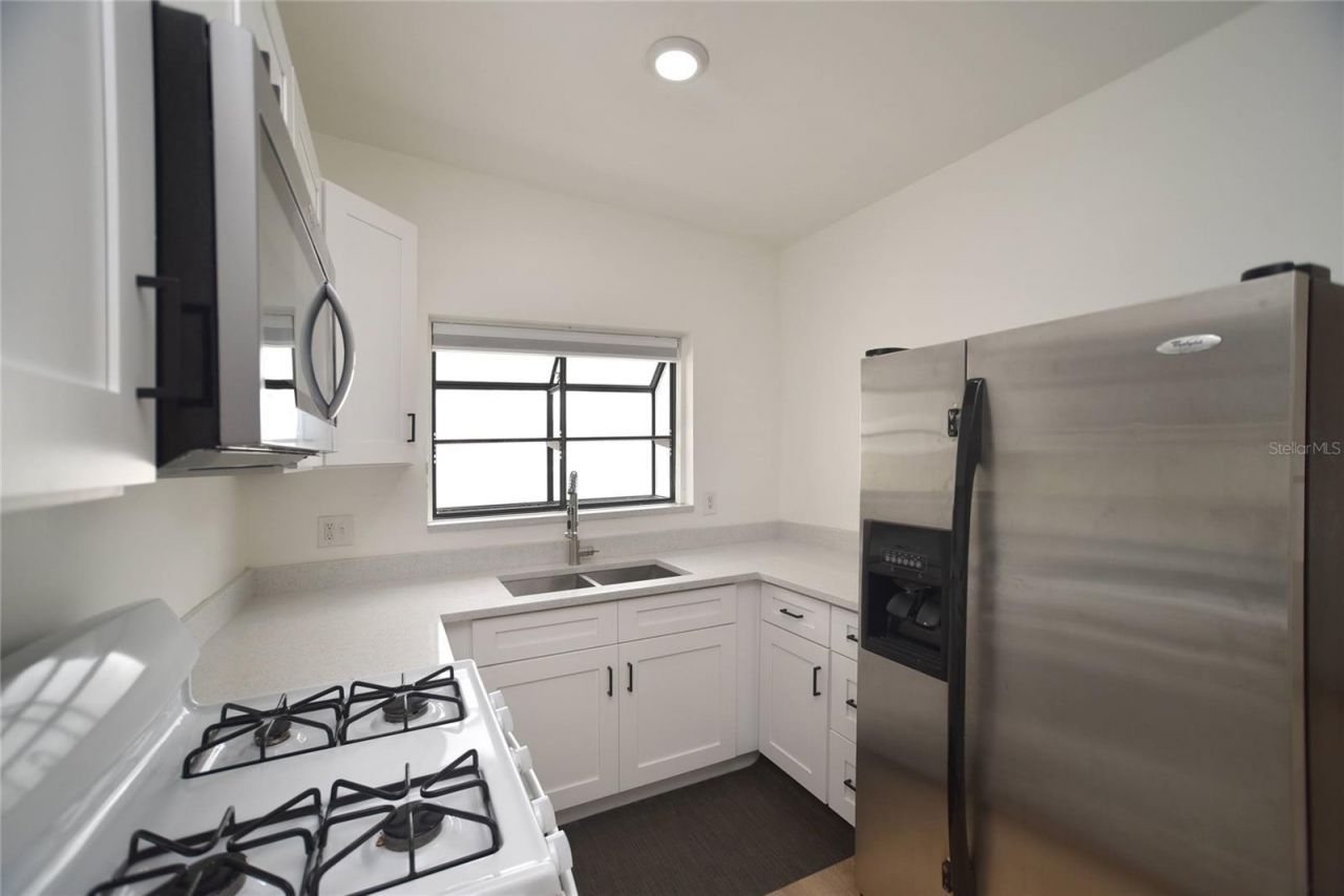 8042 36th Avenue N, Saint Petersburg, FL 33710 Photo