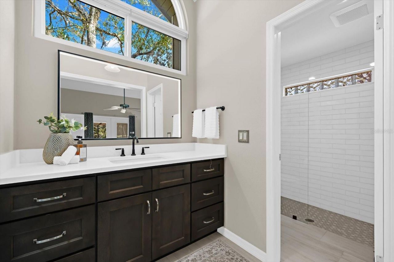 344 Cascade Lane , Palm Harbor, FL 34684 Photo