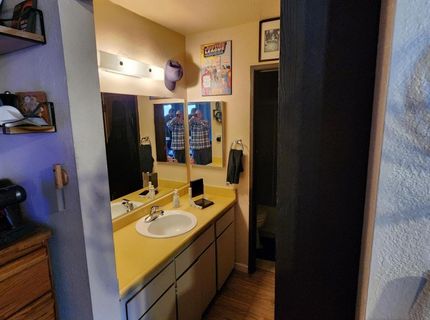 2450 Lymbery Street, Unit APT 211, Reno, NV 89509 Photo