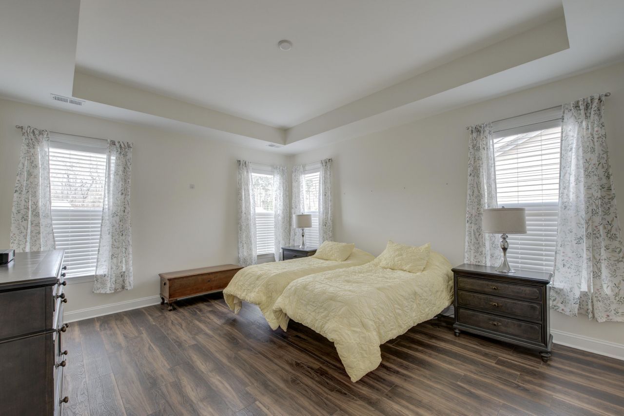 2077 Barn Swallow Road Photo 14