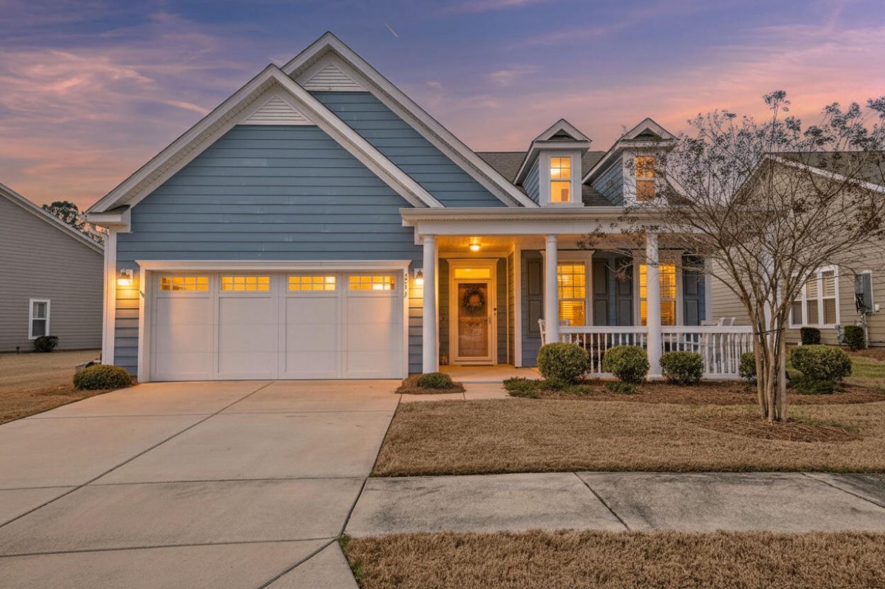 2077 Barn Swallow Road Photo 29