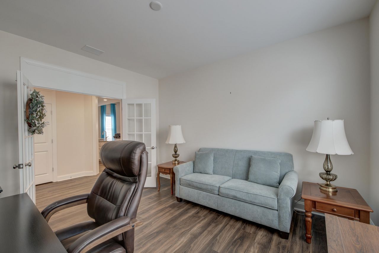 2077 Barn Swallow Road Photo 34