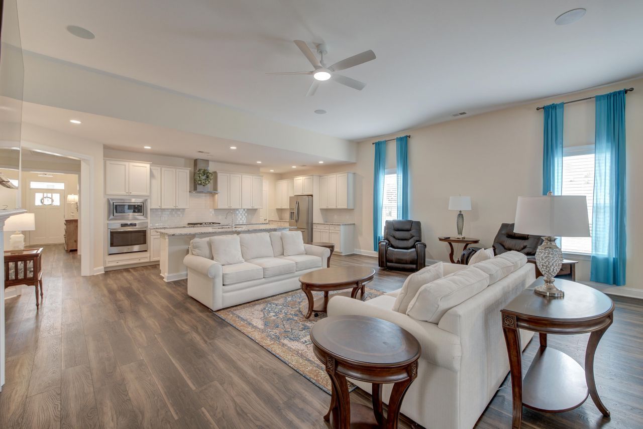 2077 Barn Swallow Road Photo 39