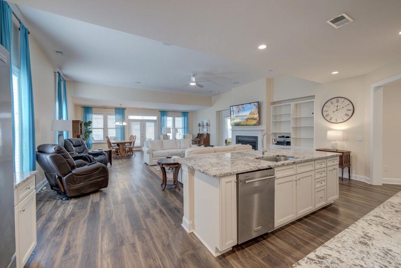 2077 Barn Swallow Road Photo 40